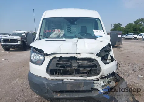 2017 Ford Transit-250 z USA, uszkodzony, nr VIN 1FTYR2DM2HKA70763